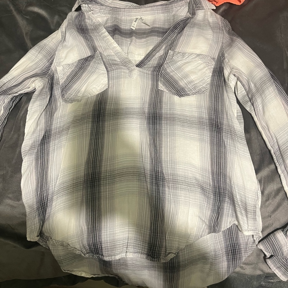 Women’s dress flannel, small